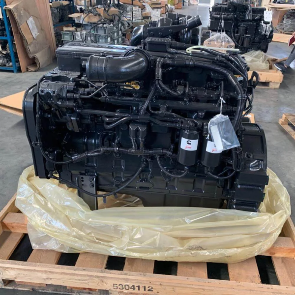 Silnik Cummins QSC8.3 kompletny